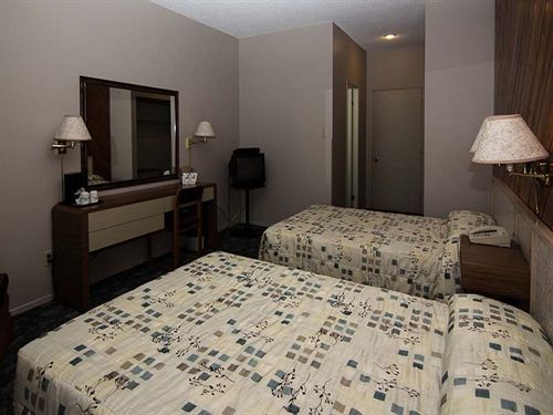Motel Princesse Saguenay Exterior photo